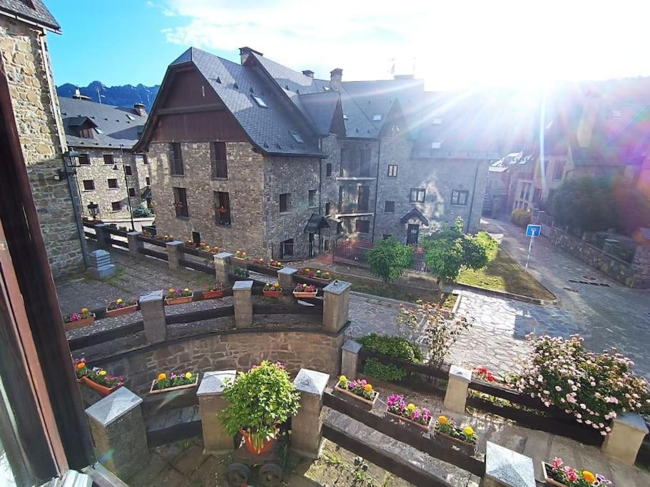 Pena Telera Petfriendly - Arafita Apartamentos El Pueyo de Jaca Exteriér fotografie